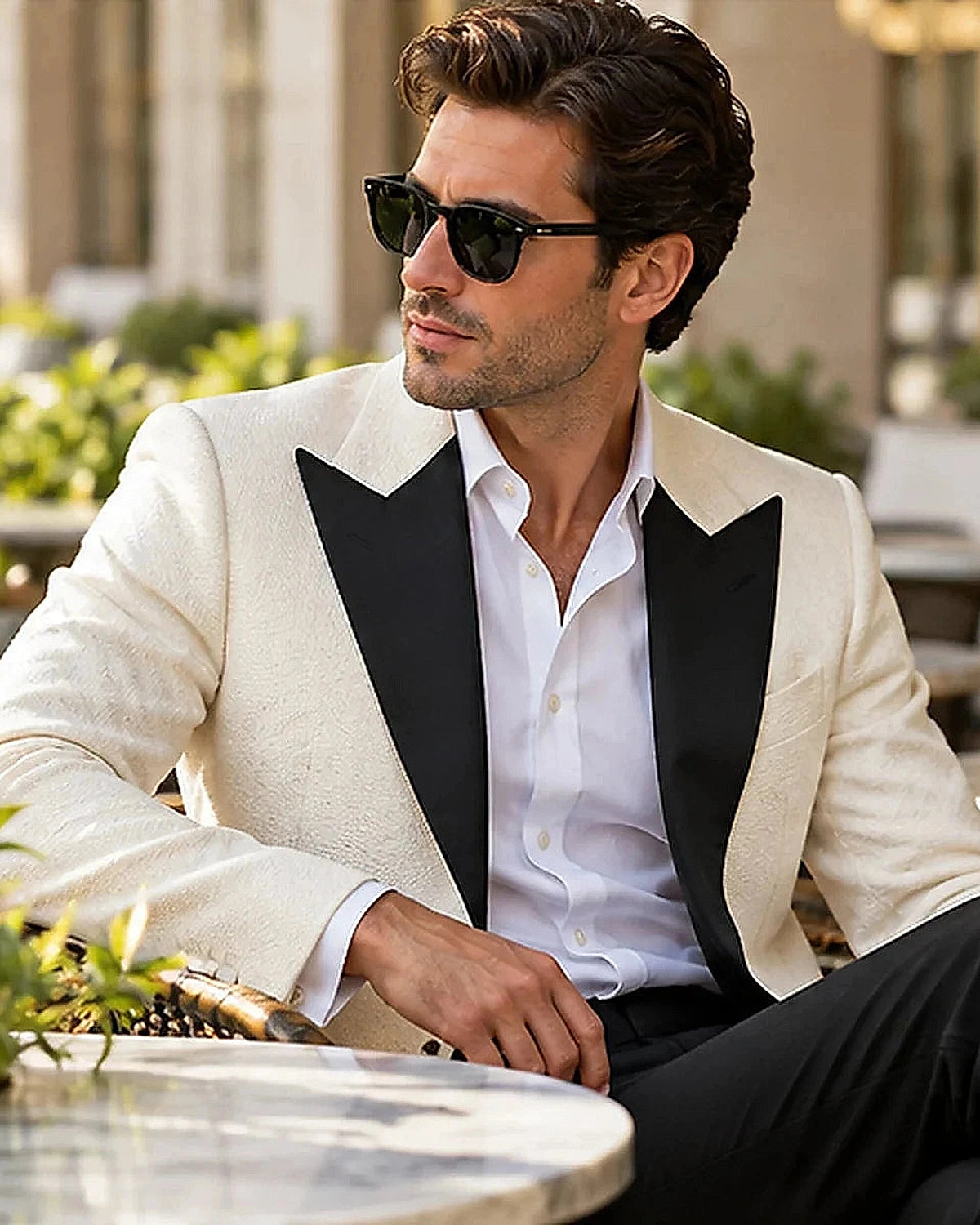 DFCOLOR::Ivory::Ivory Textured Peak-Lapel Dinner Jacket contemporary lifestyle styling