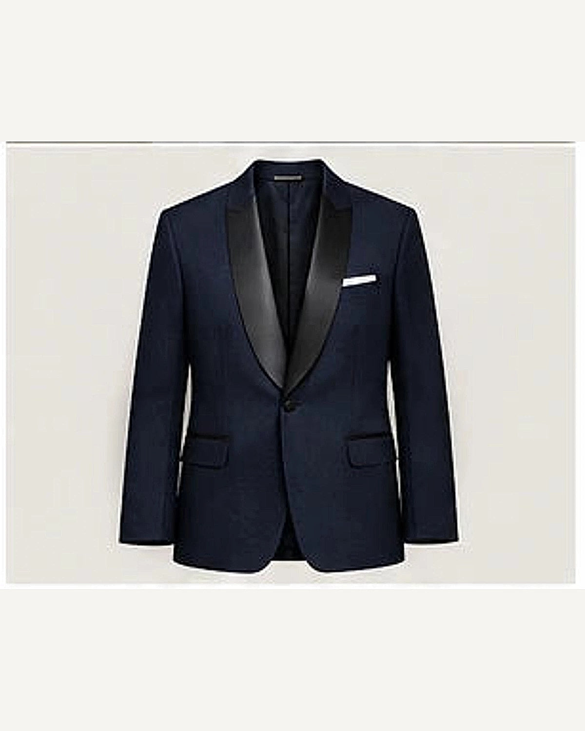 DFCOLOR::Navy::product — Ivory Textured Peak-Lapel Dinner Jacket; 4:5 full-image reframed without crop
